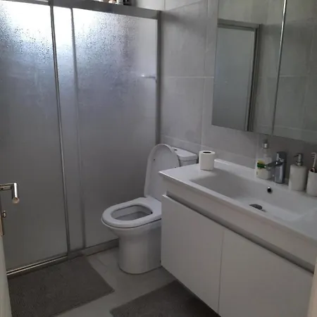Impeccable 2-bed With Spectacular View Hotel Giris